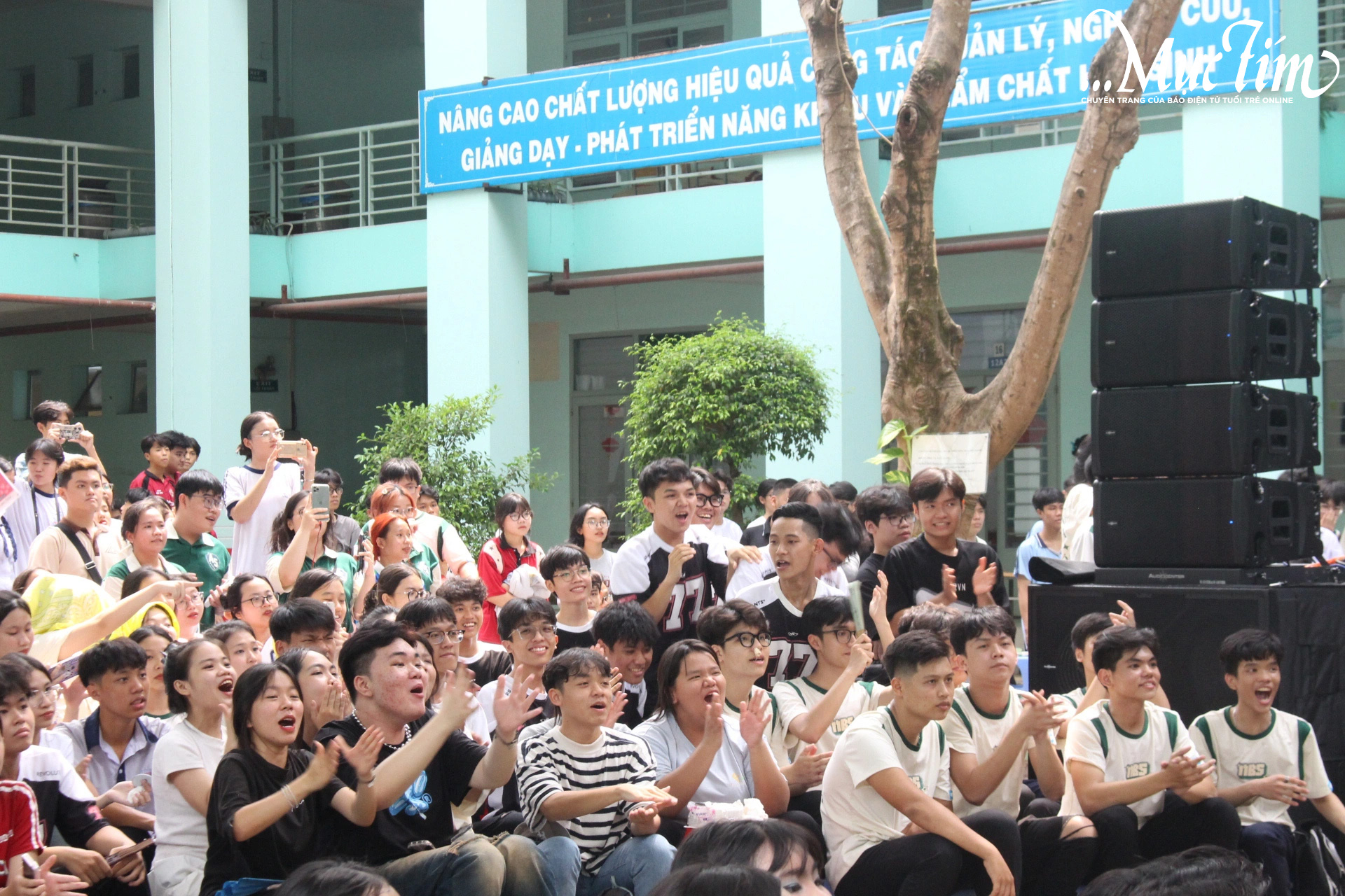 Nữ sinh lớp 11 là hoa khôi Duyên dáng học đường Trường THPT Nguyễn Văn Cừ- Ảnh 9.