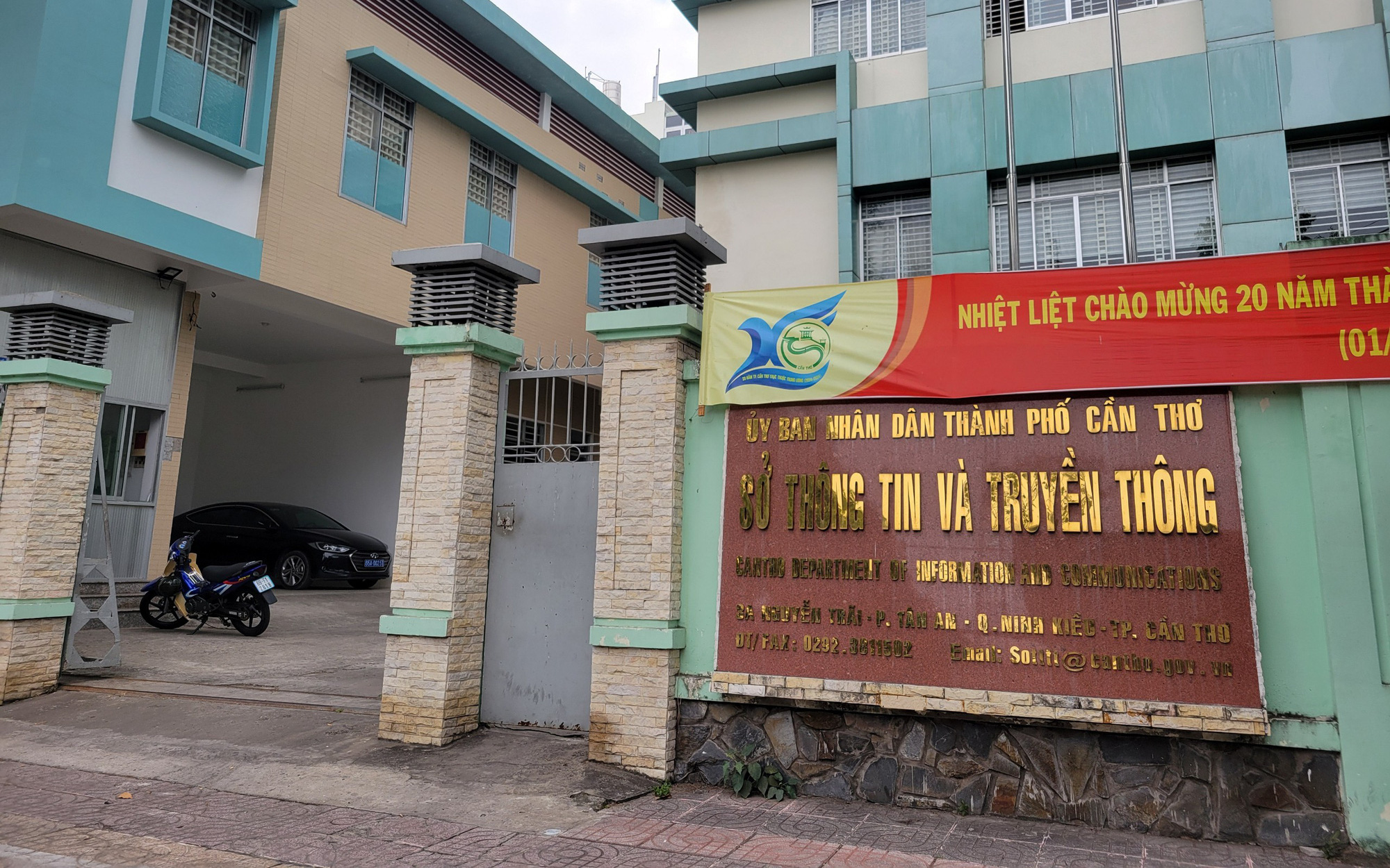 Cần Thơ bãi bỏ quy chế họp báo bị Bộ Tư pháp tuýt còi nhiều nội dung 'trái pháp luật'- Ảnh 2. Giả danh giám đốc Sở Thông tin và Truyền thông Cần Thơ để gọi điện lừa đảo