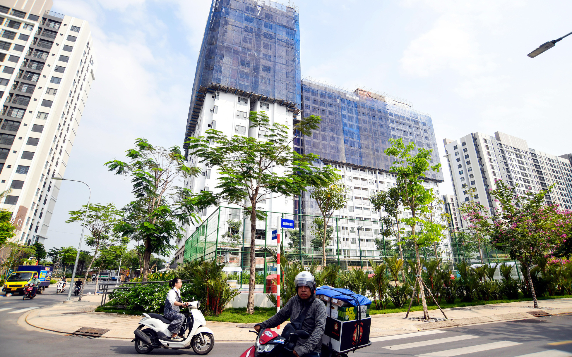 Doanh nghiệp địa ốc bung hàng, bất động sản ấm dần dịp đầu năm- Ảnh 4. Luật mới đưa thị trường bất động sản vào nề nếp