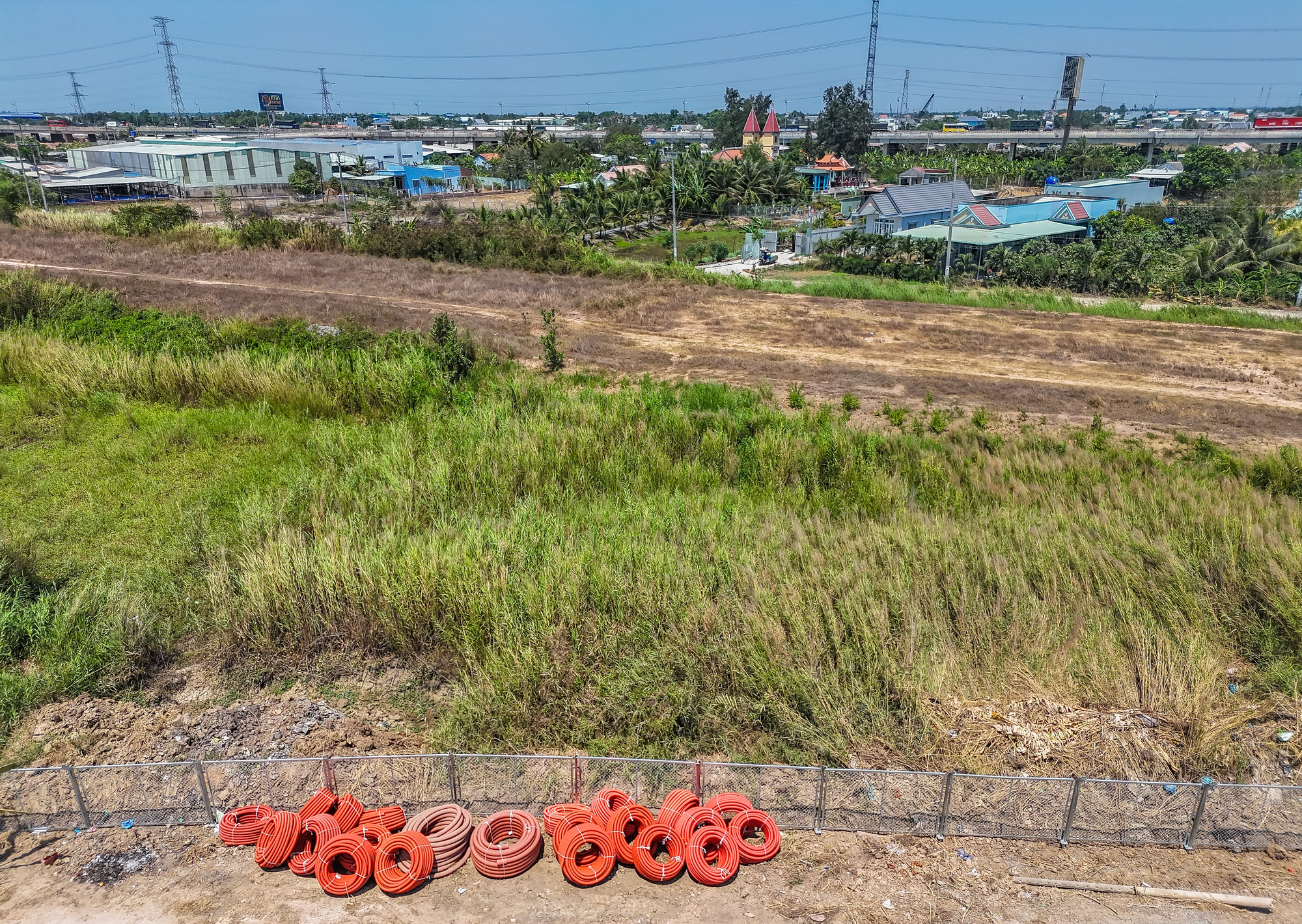 Hiện trạng 700m cao tốc Bến Lức - Long Thành, nơi Công ty Thảo Lan đòi mang cát về- Ảnh 9.