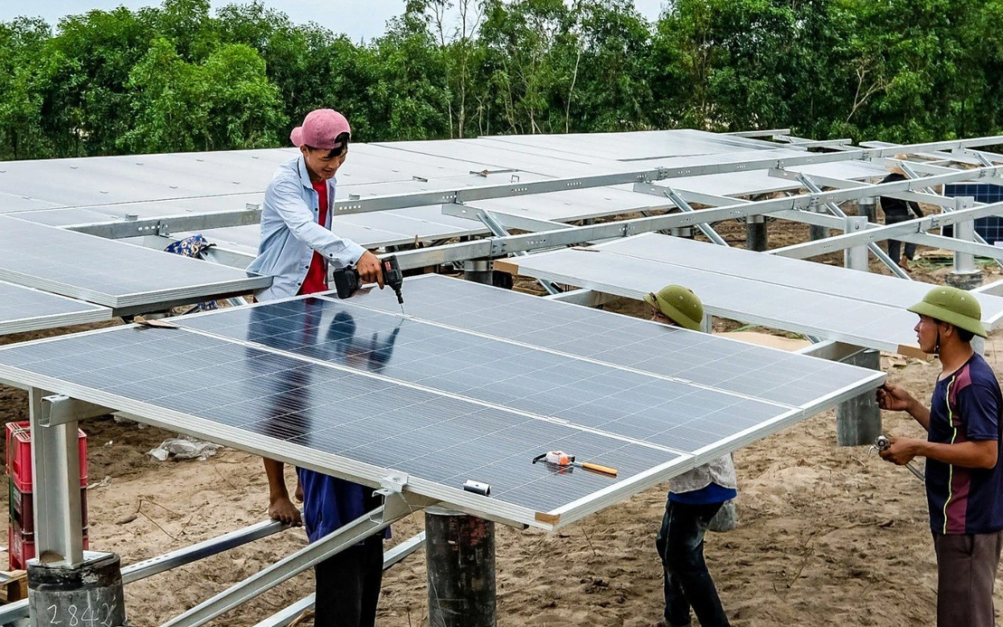 Bộ trưởng Công Thương: Nhà đầu tư điện đang 'uể oải, nghe ngóng cơ chế, không dám làm' - Ảnh 3.