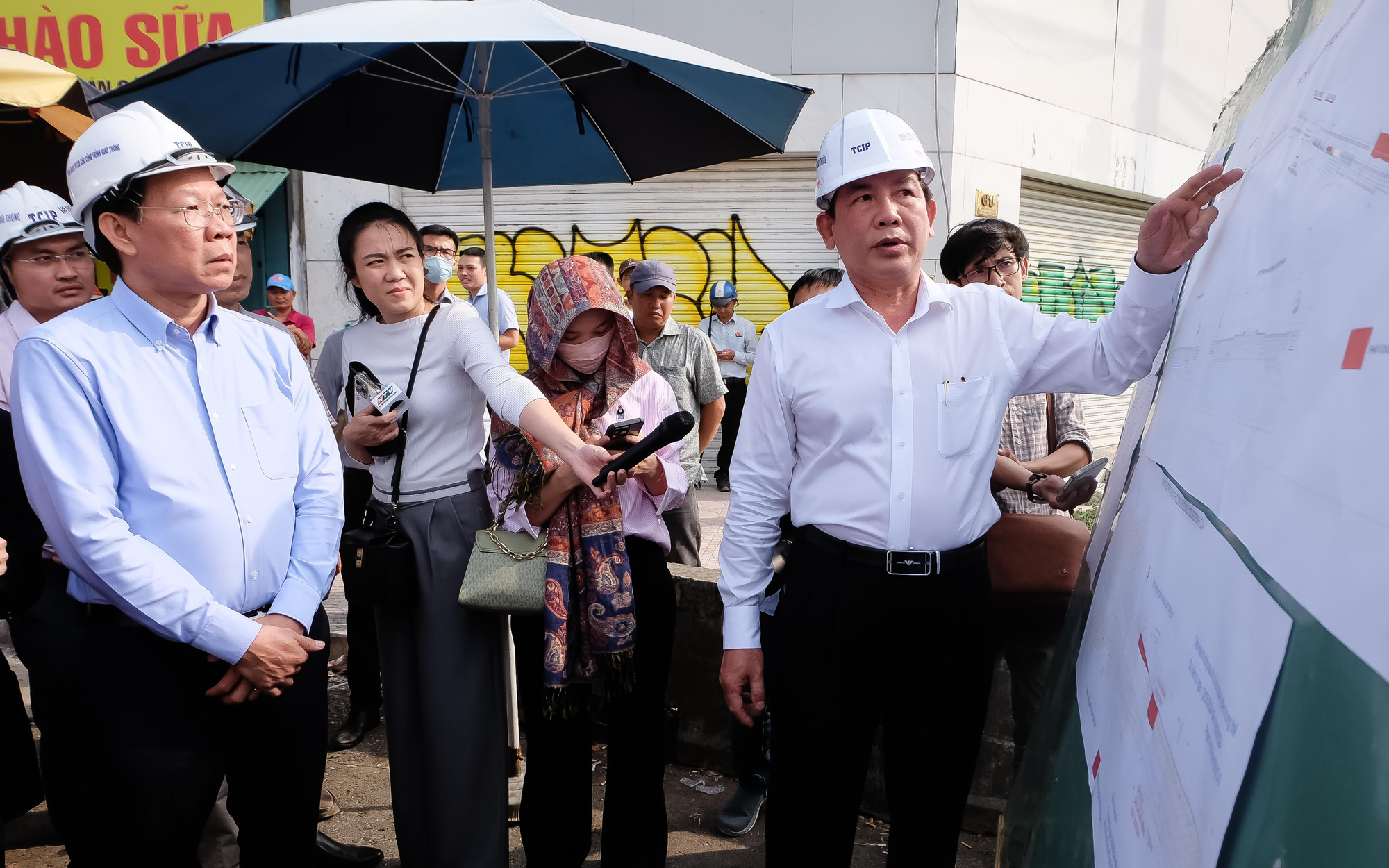 Ngơ ngác khi nút giao An Phú phân luồng lại- Ảnh 11. Sẽ ‘nắn’ dòng xe qua giao lộ Đồng Văn Cống - Mai Chí Thọ làm nút giao An Phú