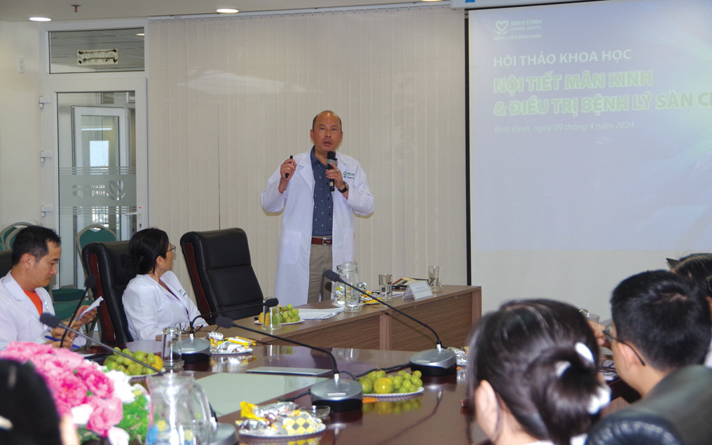 Vì sao bạn cần quan tâm đến sức khỏe vùng sàn chậu?- Ảnh 4. Hội thảo khoa học nội tiết mãn kinh, điều trị bệnh lý sàn chậu