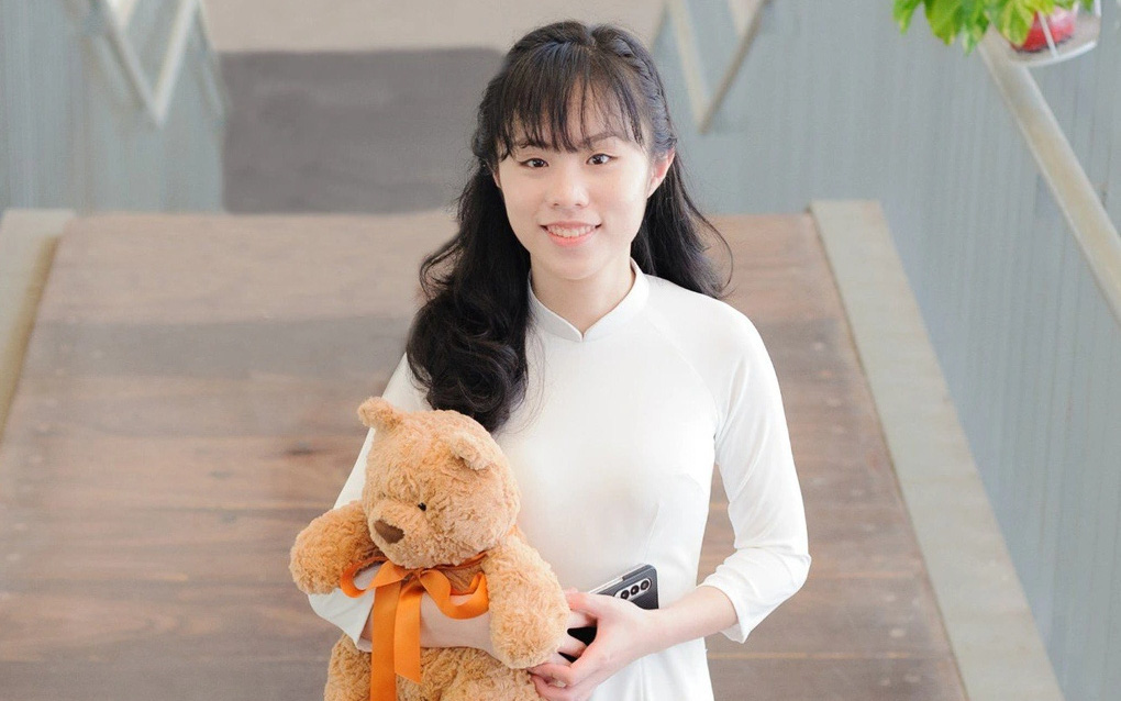 Nữ sinh giành học bổng ngành khoa học hành tinh- Ảnh 2. Nữ sinh trường Ams trúng tuyển 3 đại học Ivy League, giành học bổng 7 tỉ