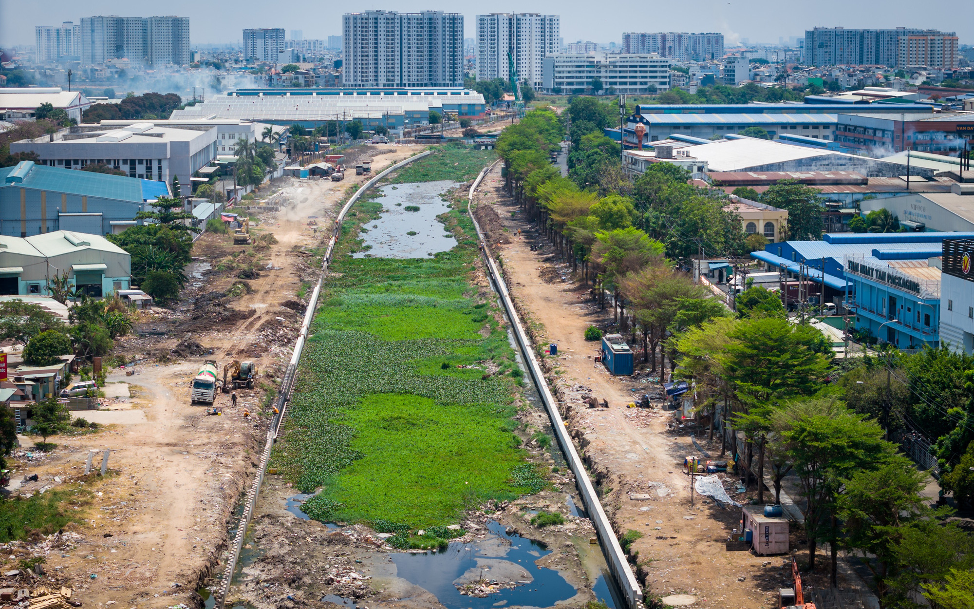 Tập đoàn Thuận An có tiếp tục thi công các gói thầu ở TP.HCM?- Ảnh 3. Sau 'tối hậu thư', Thuận An cam kết đúng tiến độ gói thầu cải tạo kênh Tham Lương - Bến Cát