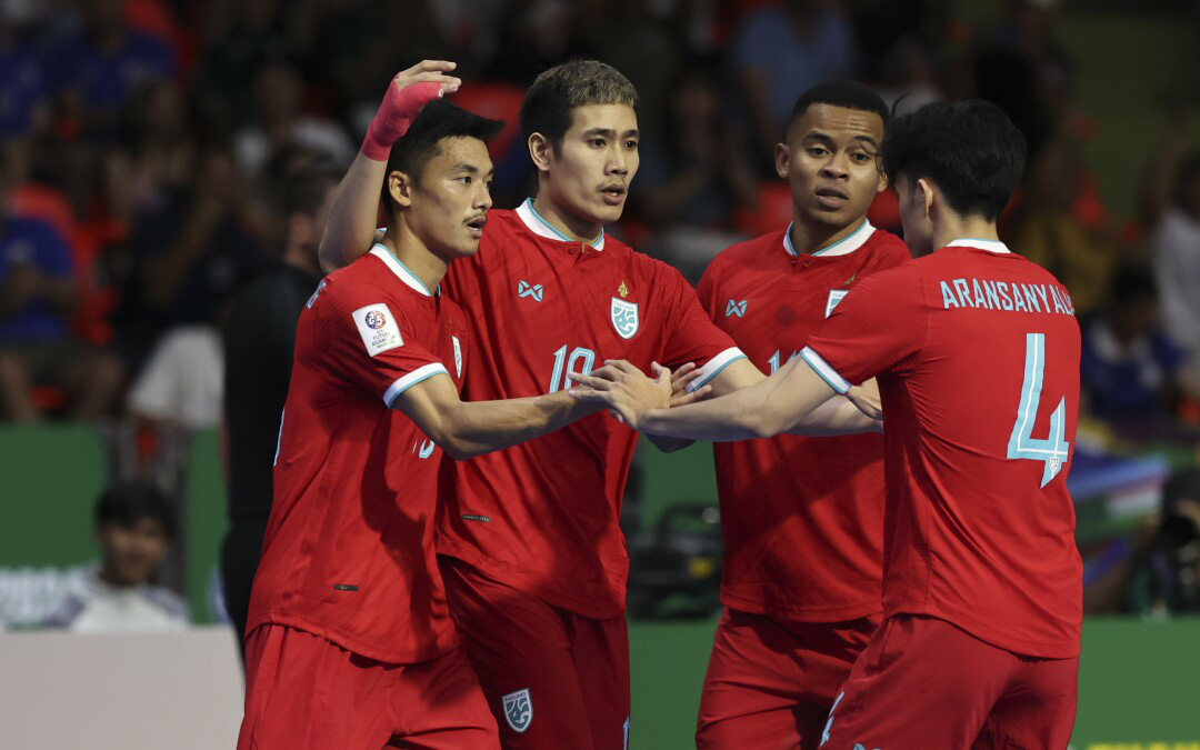 Đương kim vô địch Nhật Bản bị loại sốc ở giải futsal châu Á- Ảnh 3. Bảng xếp hạng Giải futsal châu Á 2024: Thái Lan nhất bảng đi tiếp, Việt Nam nhì