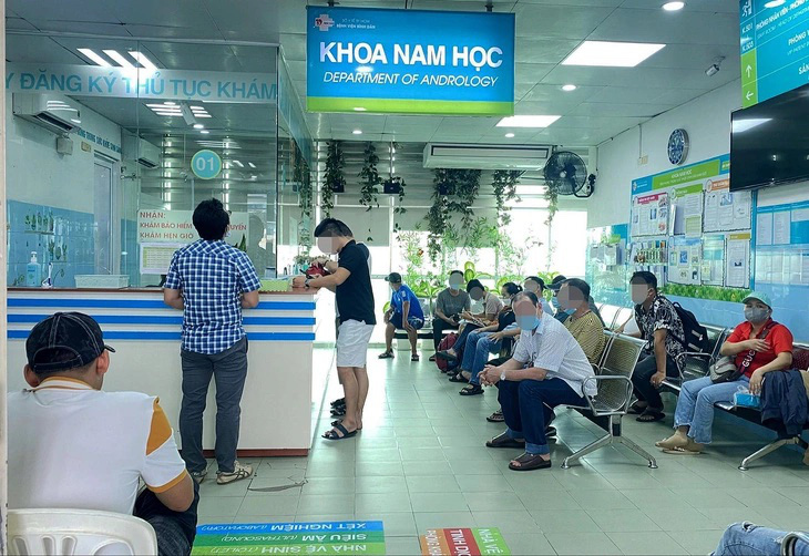 Cuộc sống hằng ngày nhiều căng thẳng, stress kéo dài khiến nhiều người trẻ giảm ham muốn tình dục - Ảnh: XUÂN MAI