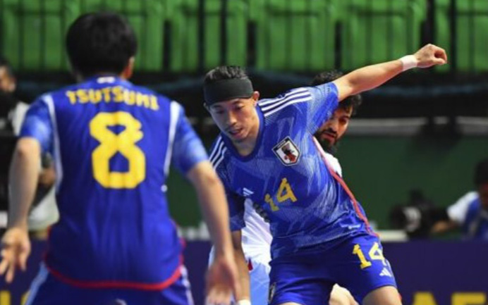 HLV Diego Giustozzi: Tuyển futsal Việt Nam sẽ thi đấu bằng niềm tin- Ảnh 3. Đương kim vô địch Nhật Bản bị loại sốc ở giải futsal châu Á