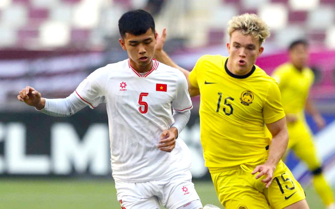Thua Tajikistan, Thái Lan chia tay U23 châu Á 2024- Ảnh 2. U23 Việt Nam trông cậy vào HLV Hoàng Anh Tuấn