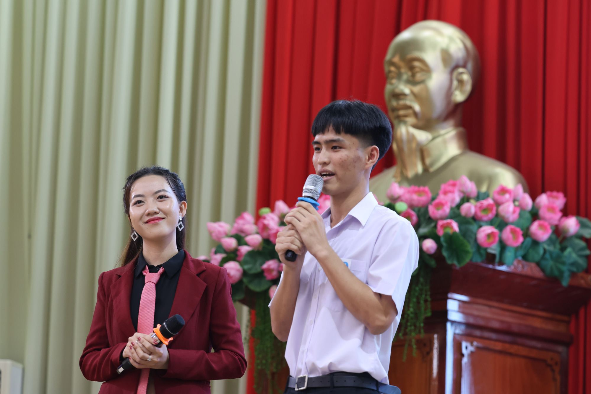 Học bổng Vì tương lai Việt Nam 2024: Hành trình trưởng thành của Đình Trọng- Ảnh 3.
