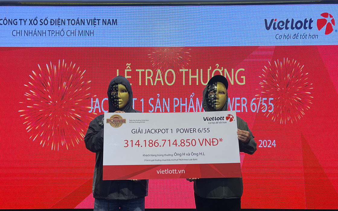 Chi gần 3.500 tỉ đồng trả thưởng, vì đâu xổ số Vietlott báo lãi cao nhất nhiều năm?- Ảnh 3. Vietlott trao thưởng hơn 314 tỉ đồng, lớn nhất từ trước đến nay