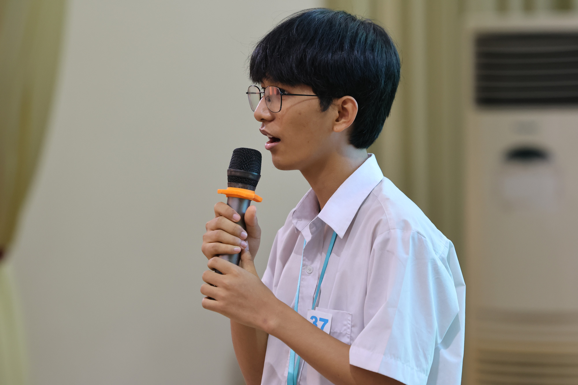 Học bổng Vì tương lai Việt Nam 2024: Nghị lực của cậu học trò trường làng- Ảnh 3.