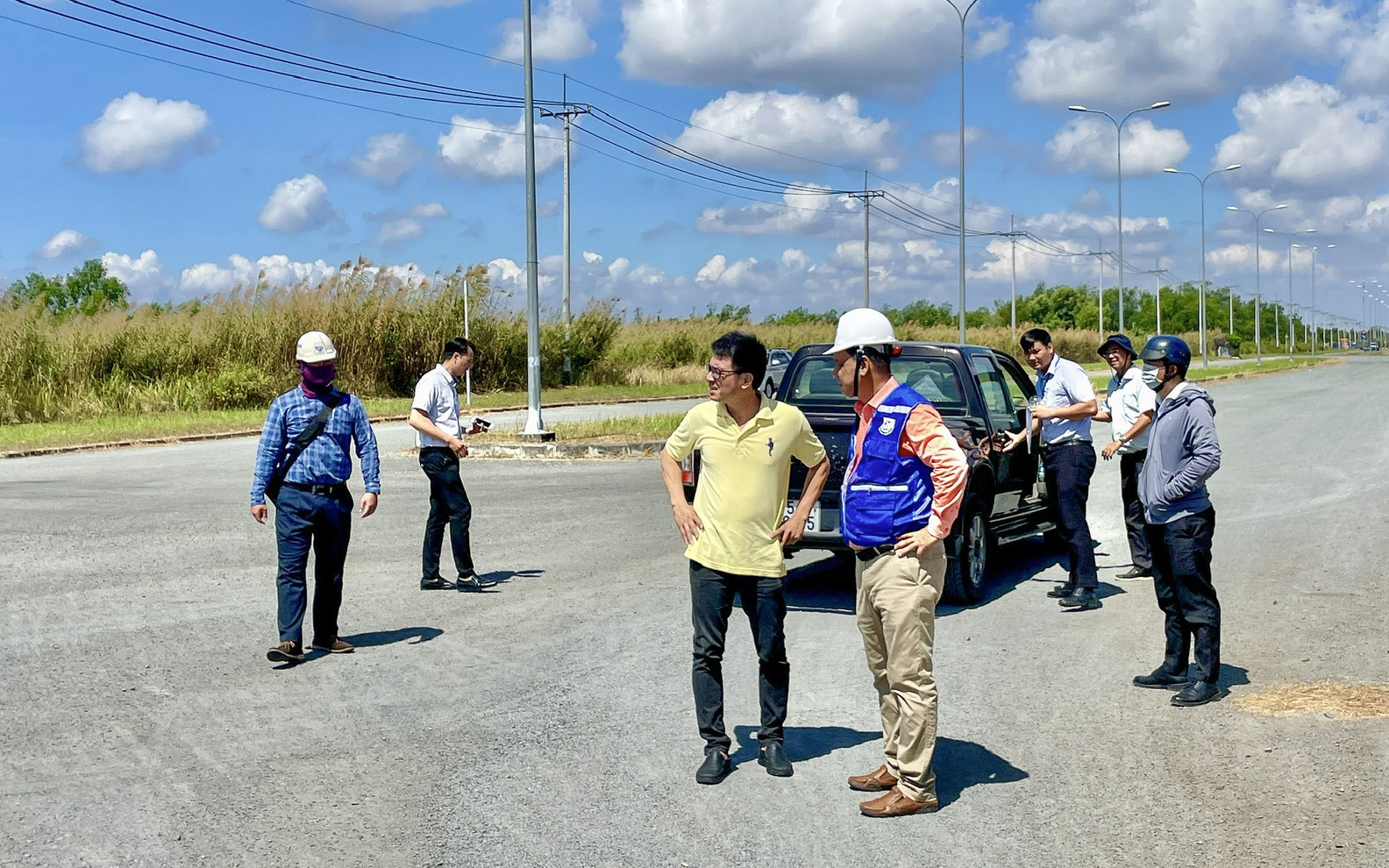 Vì sao chưa ‘mở rào’ rút ngắn đường vào cảng Hiệp Phước?- Ảnh 4. Khảo sát khu vực đề xuất mở rào để rút ngắn đường vào cảng Sài Gòn - Hiệp Phước