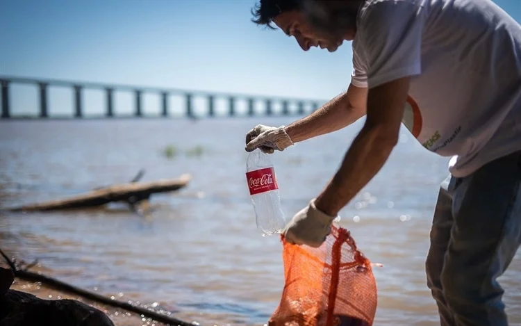 Coca Cola 'khai tử' dòng đồ uống mới chỉ sau 7 tháng ra mắt - Ảnh 3.