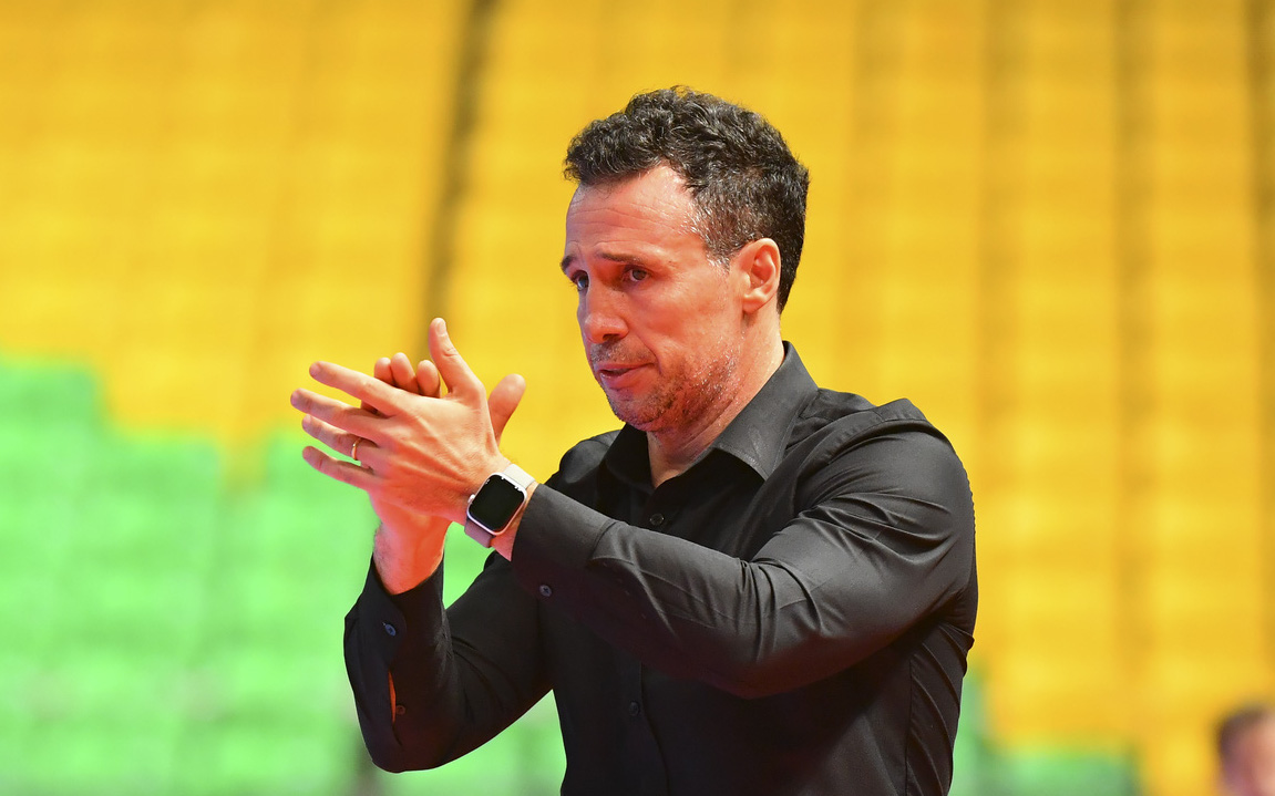 FIFA lần đầu tiên có bảng xếp hạng môn futsal, tuyển Việt Nam đứng thứ 33- Ảnh 4. Tuyển futsal Việt Nam tiếp tục gắn bó với HLV vô địch World Cup