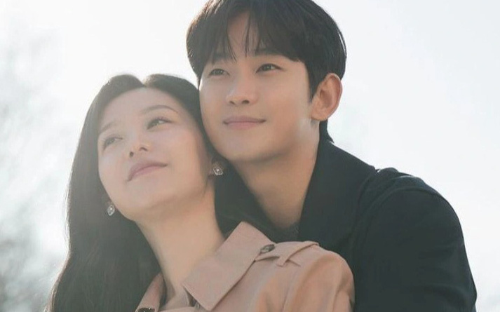 Kim Young Min cực hot nhờ 3 phim nổi bật Nữ hoàng nước mắt, Thế giới hôn nhân, Hạ cánh nơi anh- Ảnh 5. Tin tức giải trí 29-4: Nữ hoàng nước mắt kết thúc, lập kỷ lục rating