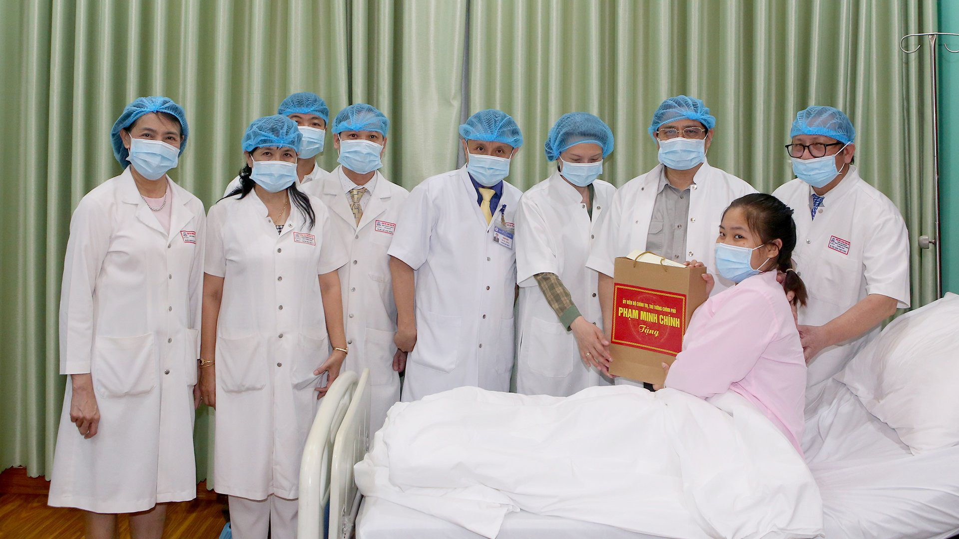 Đề nghị bảo hiểm y tế tăng chi trả cho người được ghép tạng - Ảnh 1. Đề nghị bảo hiểm y tế tăng chi trả cho người được ghép tạng - Ảnh 1.