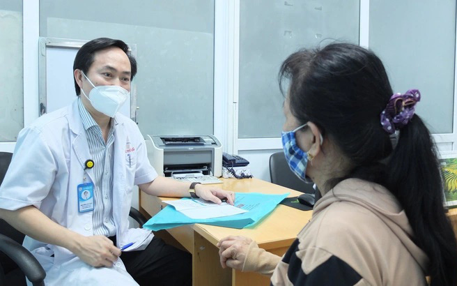 Giảm trào ngược dạ dày nhờ nước ion kiềm tươi - Ảnh 2.