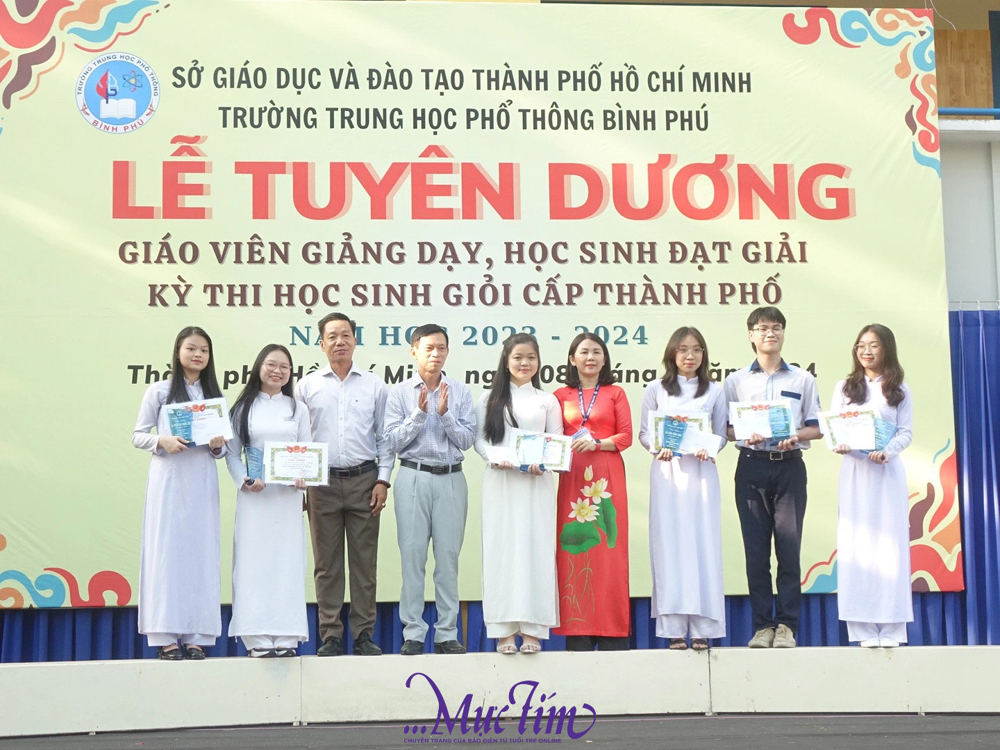 Trường THPT Bình Phú khen thưởng học sinh giỏi cấp thành phố- Ảnh 5.