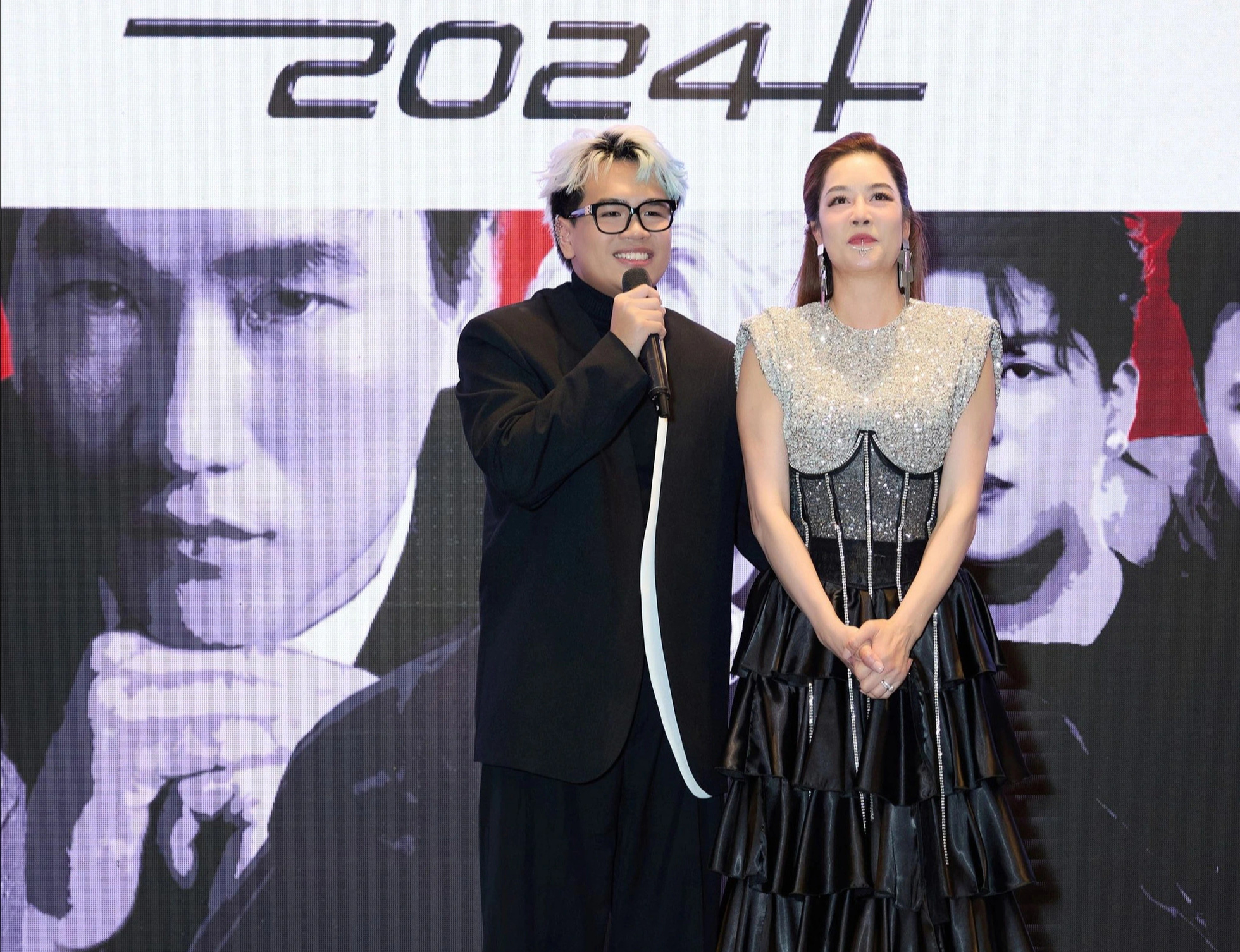 ព័ត៌មានកំសាន្ត 9-4: ម្ចាស់ក្សត្រីទឹកភ្នែក នឹងបន្ថែមវគ្គពិសេសចំនួន 2 ព្រោះវាក្តៅពេក - រូបថត 2. Thu Phương được khán giả yêu mến bởi giọng ca nội lực - Ảnh: BTC