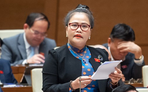 'Xe cộ chạy trên tuyến cao tốc Cam Lộ - La Sơn đã tăng nhanh hơn nhiều so với dự báo thiết kế'- Ảnh 2. Huế và Quảng Trị đề nghị không phân luồng xe từ cao tốc Cam Lộ - La Sơn về quốc lộ 1