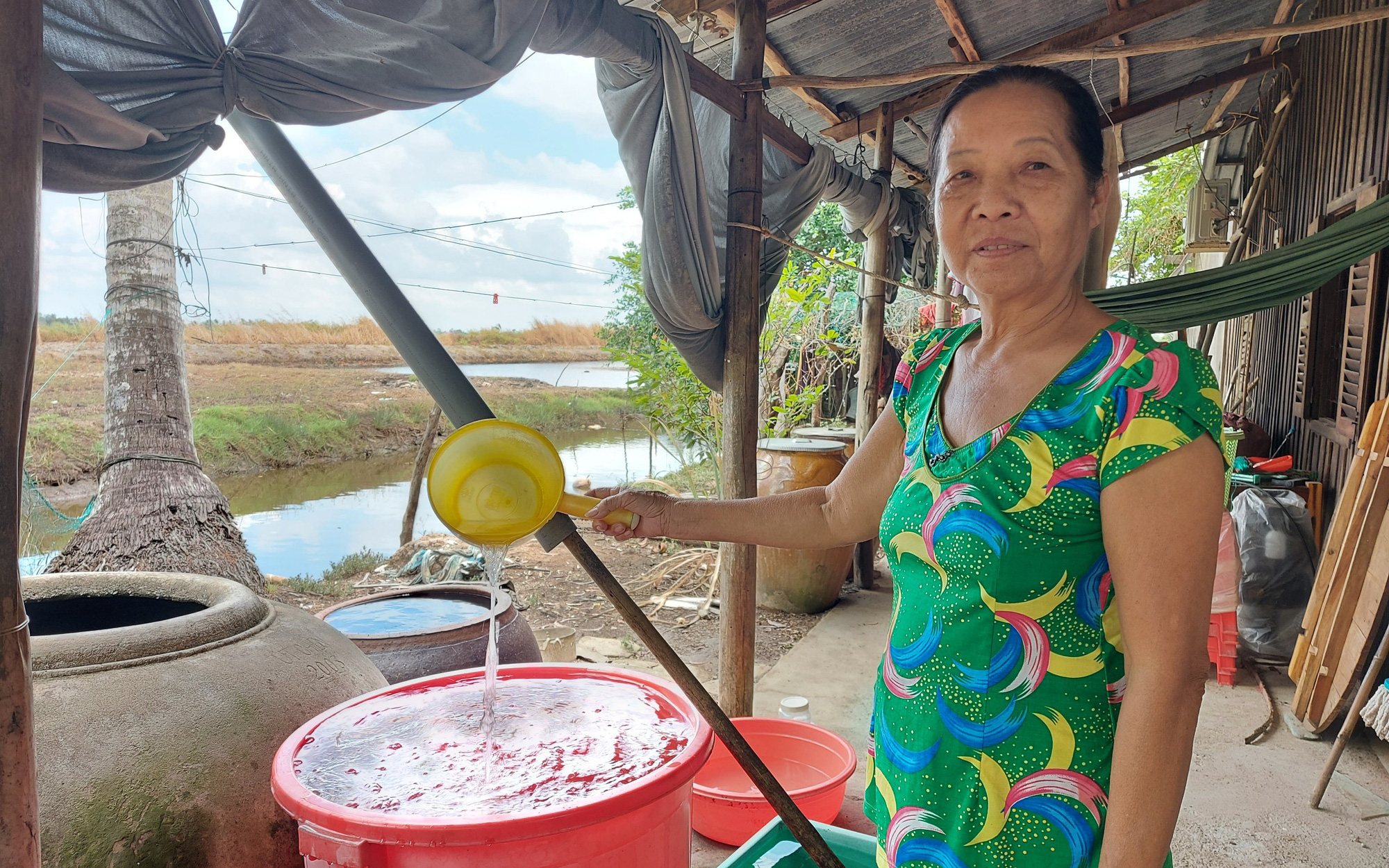 Dân vùng hạn mặn Kiên Giang