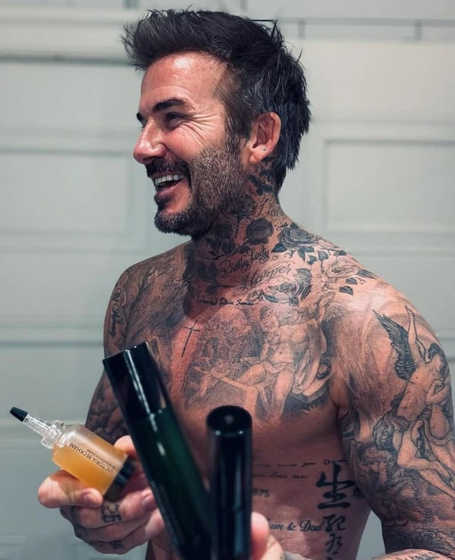 Entertainment news 12-5: Mai Tien Dung returns, David Beckham tells skin care story - Photo 3. David Beckham khoe ảnh trên Instagram của vợ
