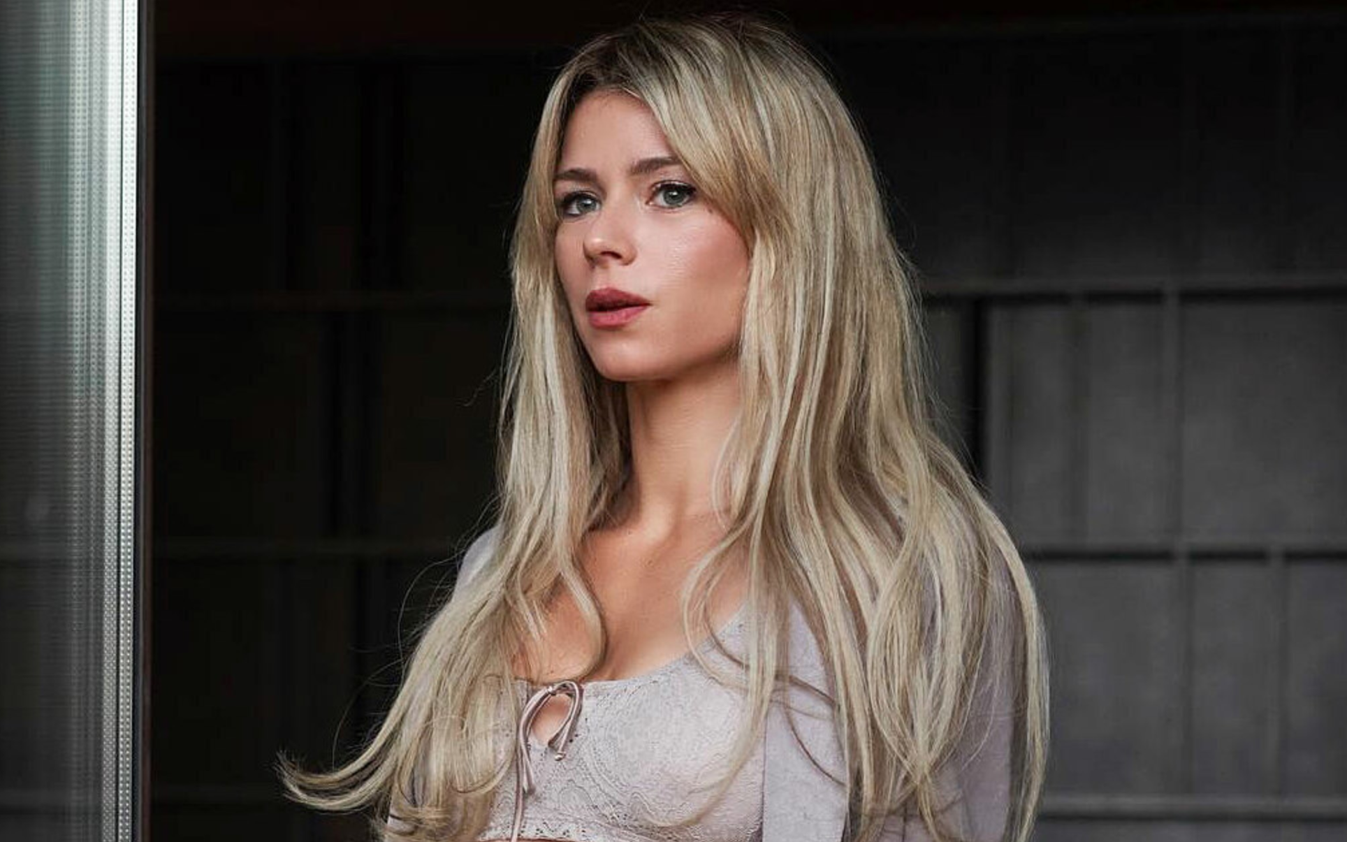 Lý do hot girl vạn người mê bỏ quần vợt đi làm người mẫu