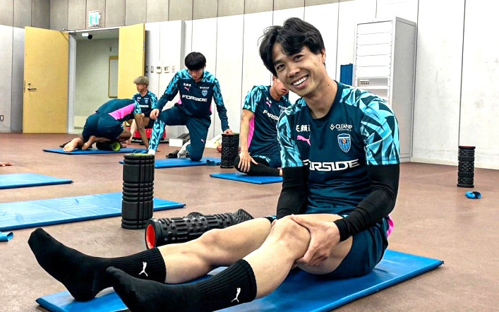 Công Phượng bị thay ra sau 16 phút ở Yokohama- Ảnh 4. Công Phượng còn khó khăn ở J-League 2