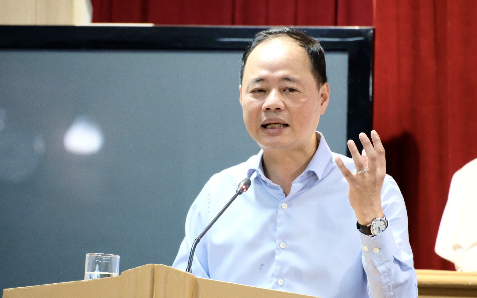 23 tác phẩm đoạt giải thưởng báo chí về khoa học và công nghệ năm 2023- Ảnh 2. Làm gì để Việt Nam có các nhóm nghiên cứu khoa học xuất sắc?