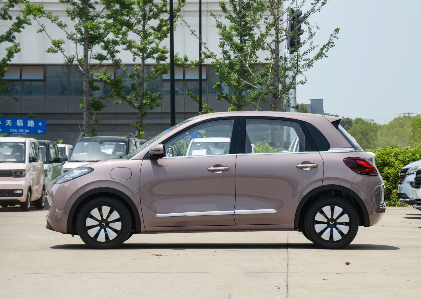 Wuling Bingo EV sắp bán tại Việt Nam, giá khó dưới 500 triệu đồng- Ảnh 4. Wuling Bingo EV sắp bán tại Việt Nam, giá khó dưới 500 triệu đồng- Ảnh 4.