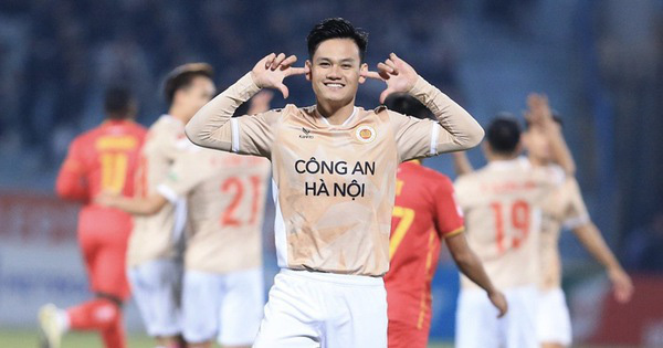 Bảng xếp hạng V-League sau vòng 18: Công An Hà Nội lên nhì bảng