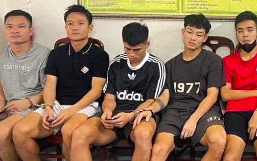 Triệt phá đường dây mua bán, vận chuyển ma túy từ biên giới về bán- Ảnh 3. Khởi tố 5 cầu thủ Hồng Lĩnh Hà Tĩnh sử dụng ma túy trong khách sạn