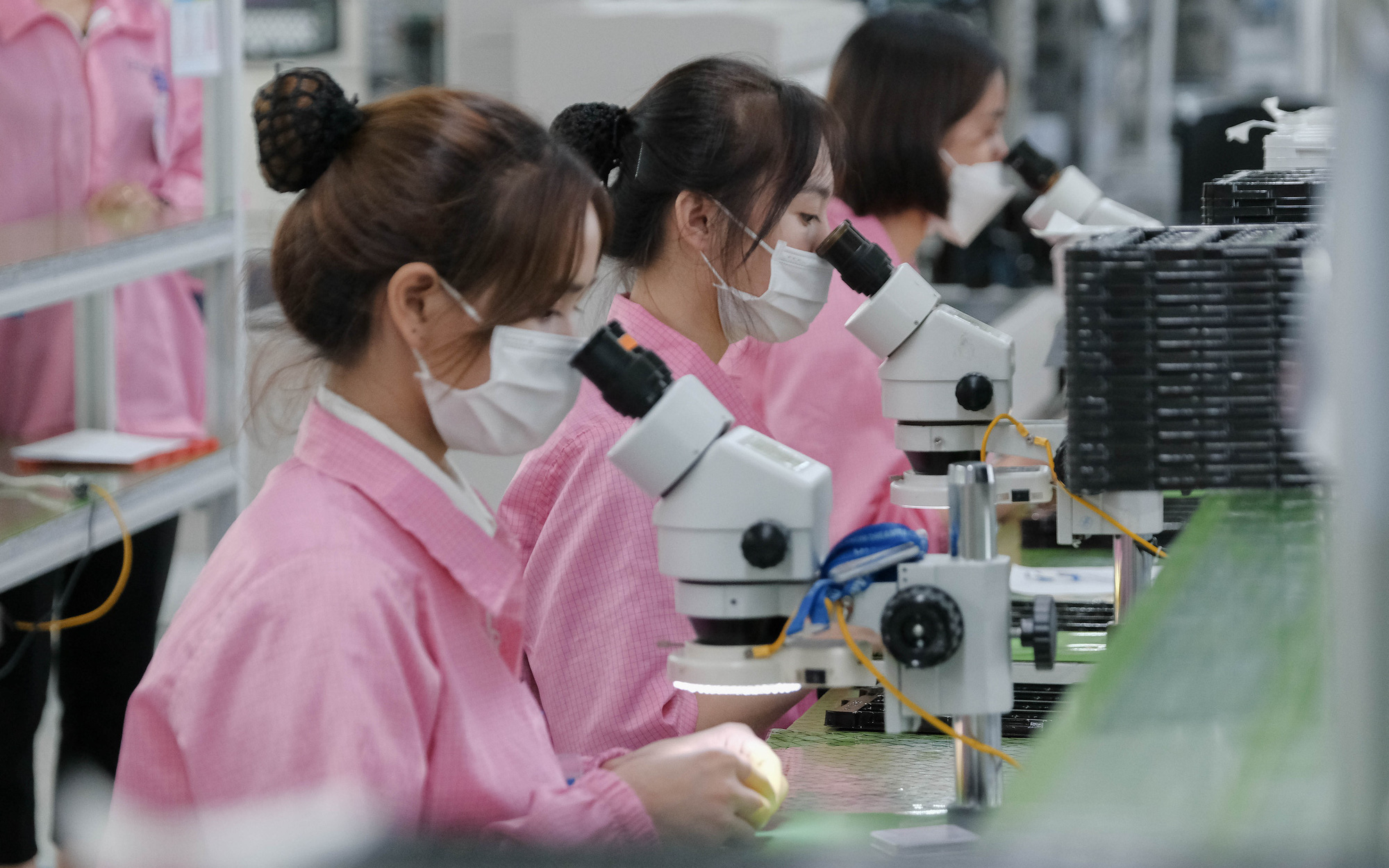 Nộp CV xin việc cứ chờ, nhà tuyển dụng cứ bình chân - Ảnh 3.