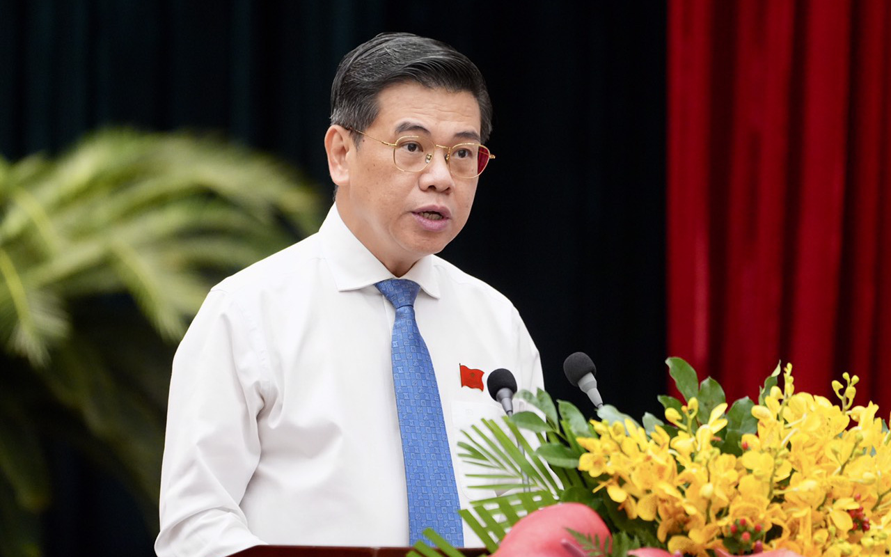 Chủ tịch Phan Văn Mãi: Không gian dọc sông Sài Gòn là điểm nhấn của quy hoạch chung TP.HCM- Ảnh 3. TP.HCM định hướng phát triển thành phố đa trung tâm