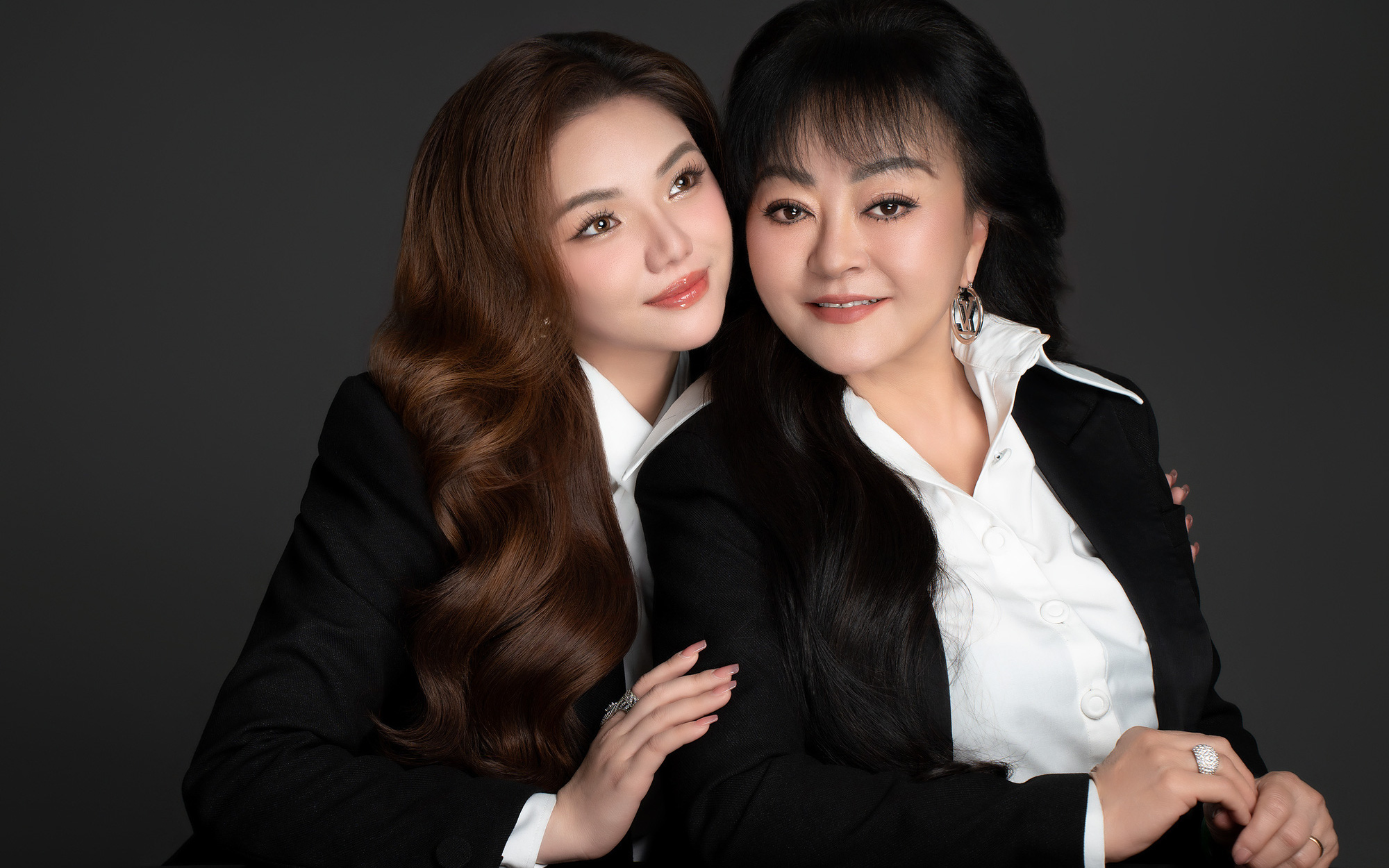 Diễn viên đặc biệt trong MV Mẹ ơi của Myra Trần- Ảnh 6. Myra Trần hé lộ điều kiện để mời được danh ca Hương Lan