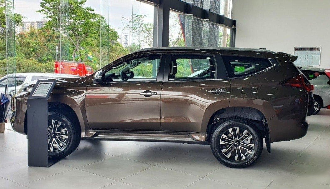 Tin tức giá xe: Mitsubishi Pajero Sport giảm tới 269 triệu, khởi điểm dưới 1 tỉ đồng- Ảnh 3. Tin tức giá xe: Mitsubishi Pajero Sport giảm tới 269 triệu, khởi điểm dưới 1 tỉ đồng- Ảnh 3.