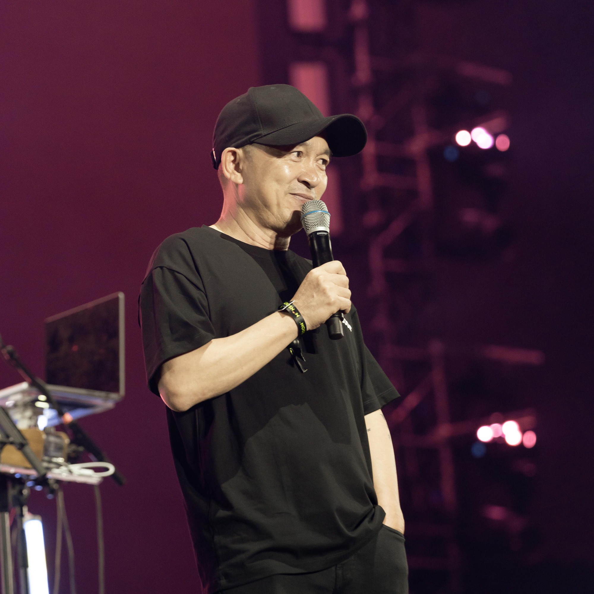 បន្ទាប់ពីមហោស្រពតន្ត្រីអន្តរជាតិ Monsoon តន្ត្រីករ Quoc Trung បន្តនាំមក Sau Lễ hội âm nhạc quốc tế Gió mùa, nhạc sĩ Quốc Trung tiếp tục những dự án liên quan đến nhạc cổ điển - Ảnh: FBNV