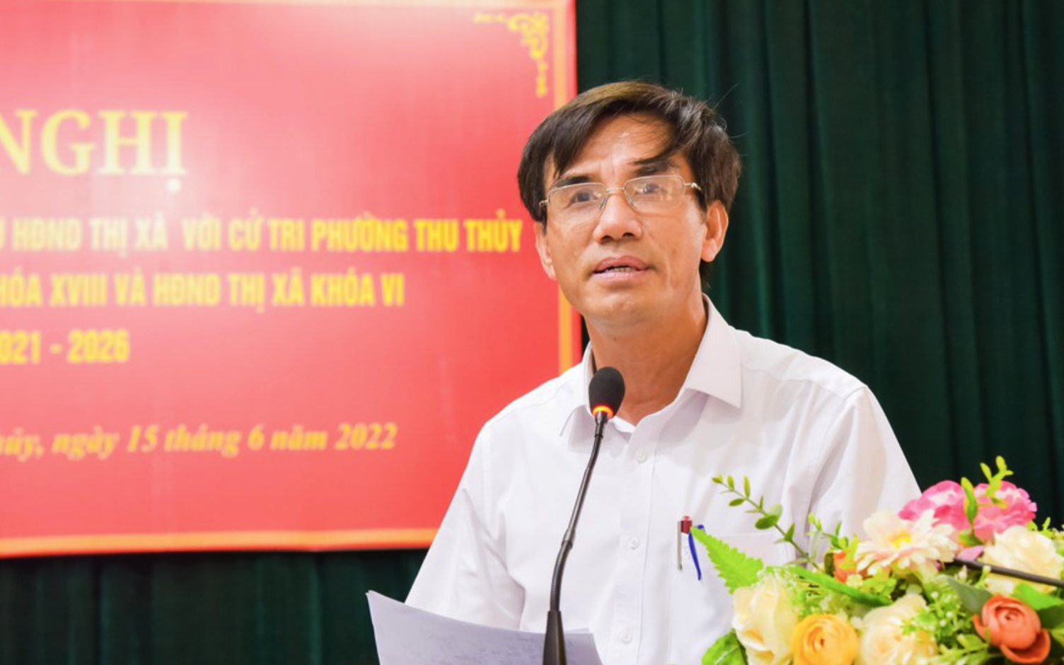 Vụ sai phạm đất đai ở Cửa Lò: Bắt thêm ba cán bộ đưa hối lộ- Ảnh 2. Bắt chủ tịch UBND thị xã Cửa Lò Doãn Tiến Dũng