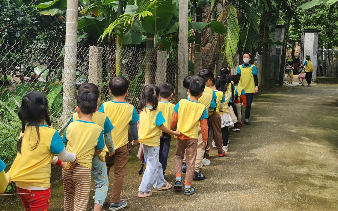 Chính quyền xin... rút kinh nghiệm vì bắt buộc dân đóng quỹ đua thuyền- Ảnh 3. Mỗi lần bàn bạc, đóng quỹ, sợ nhất