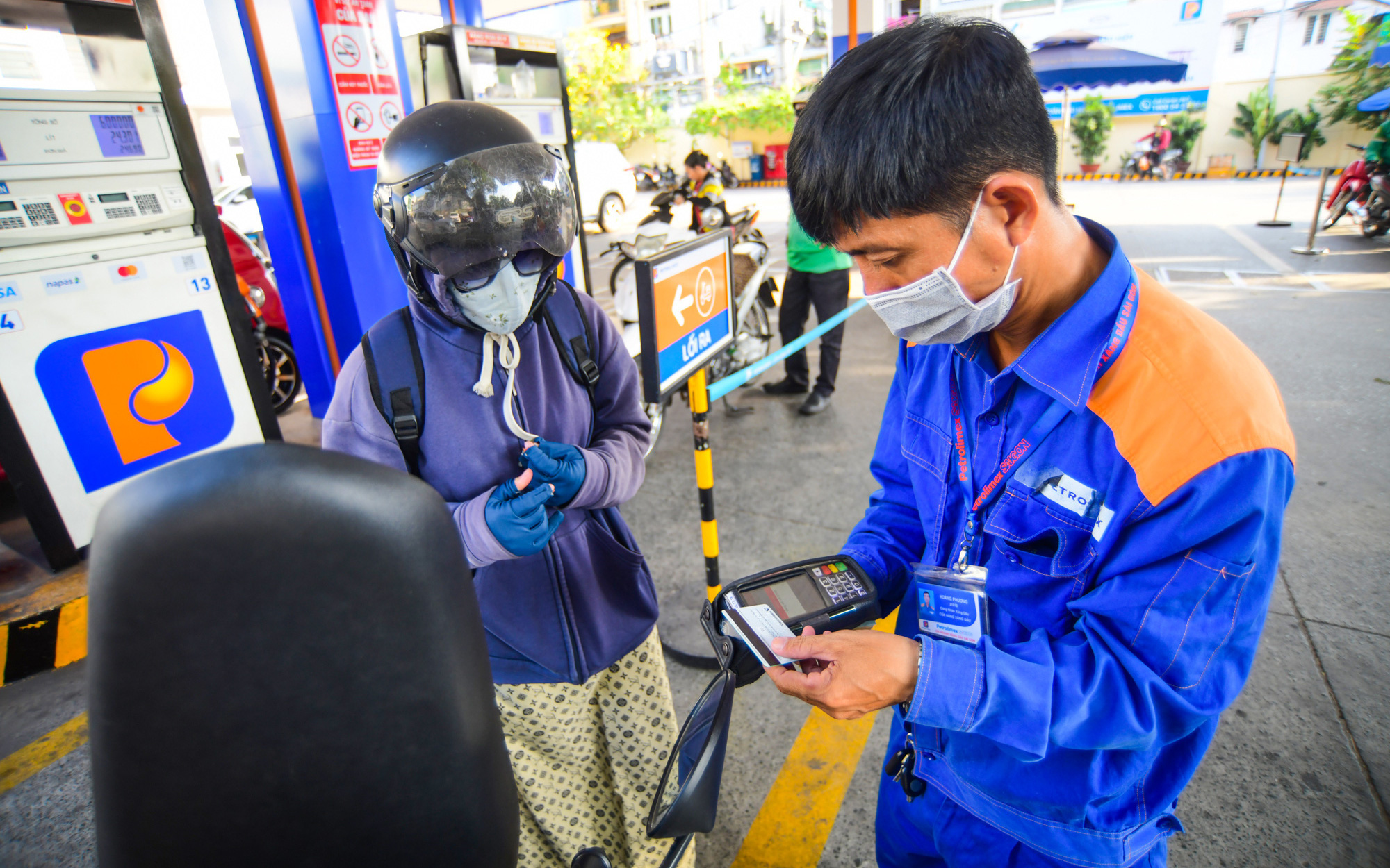 Tập trung giải quyết vấn đề an toàn, bảo mật cho thanh toán không dùng tiền mặt- Ảnh 5. Ngày mai 28-5, họp báo Ngày không tiền mặt năm 2024