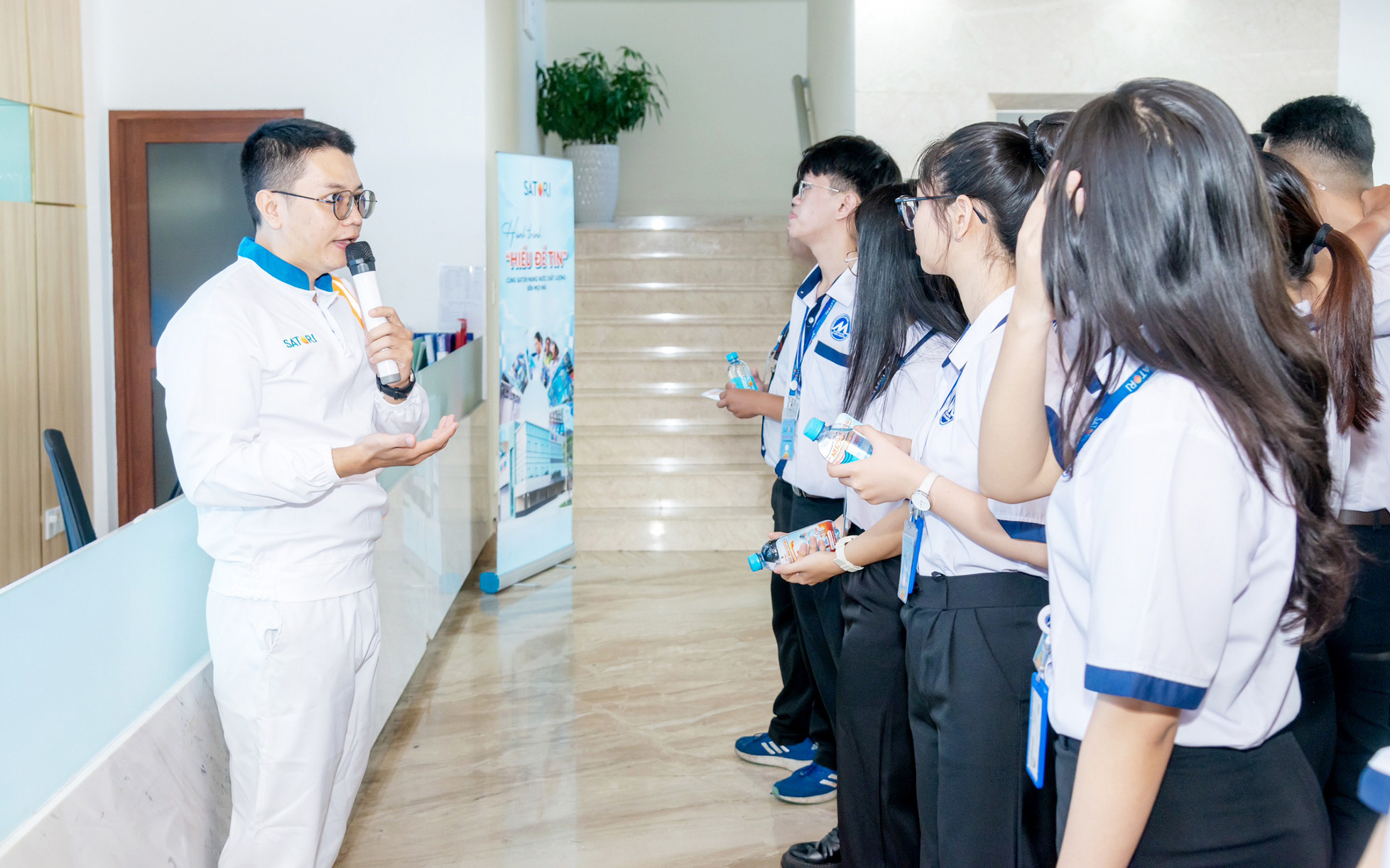 Doanh nghiệp gặp khó khi thực tập sinh đòi hỏi,