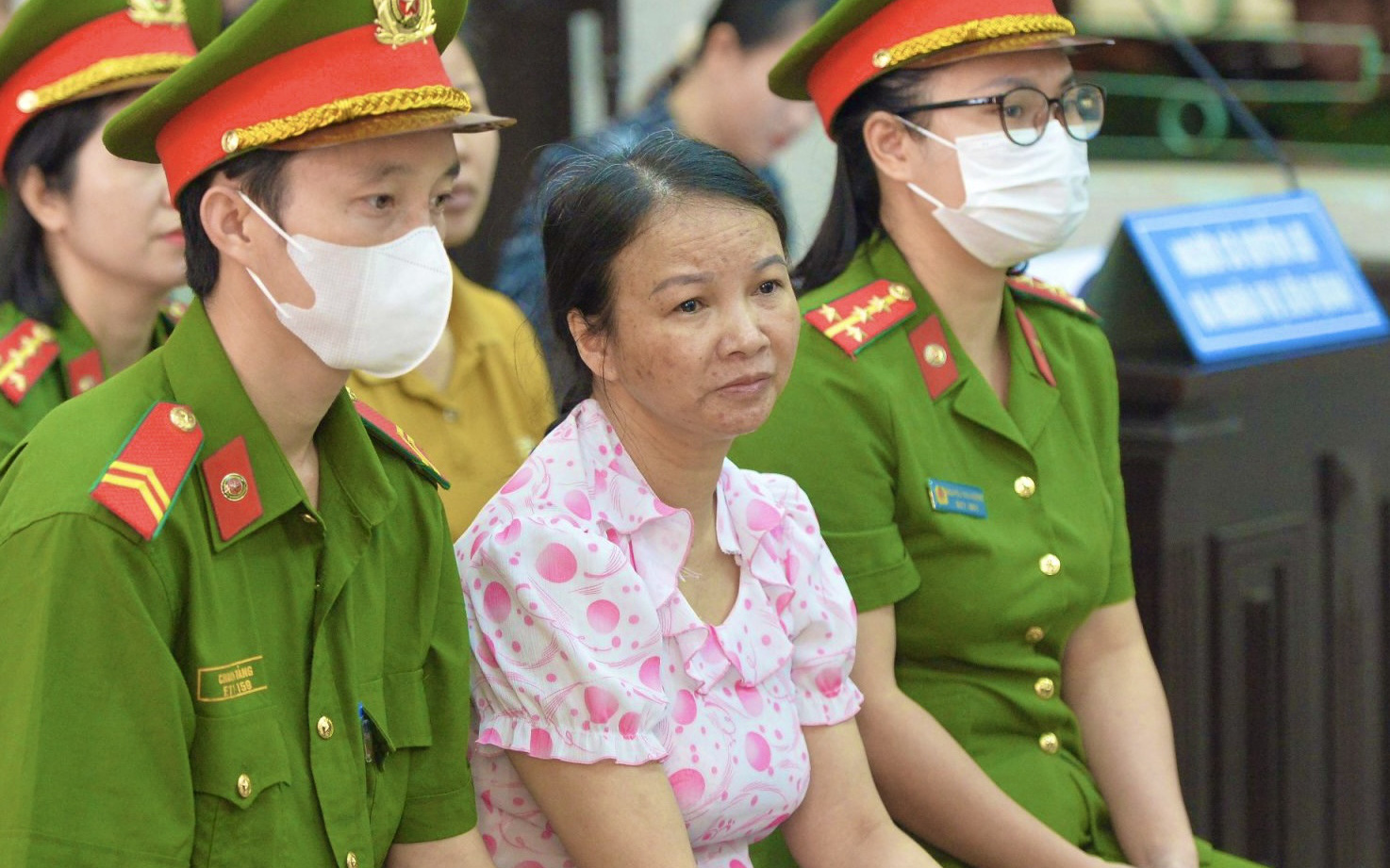 Vụ mẹ nữ sinh giao gà: Khi người tố cáo nói lương tâm bị cắn rứt