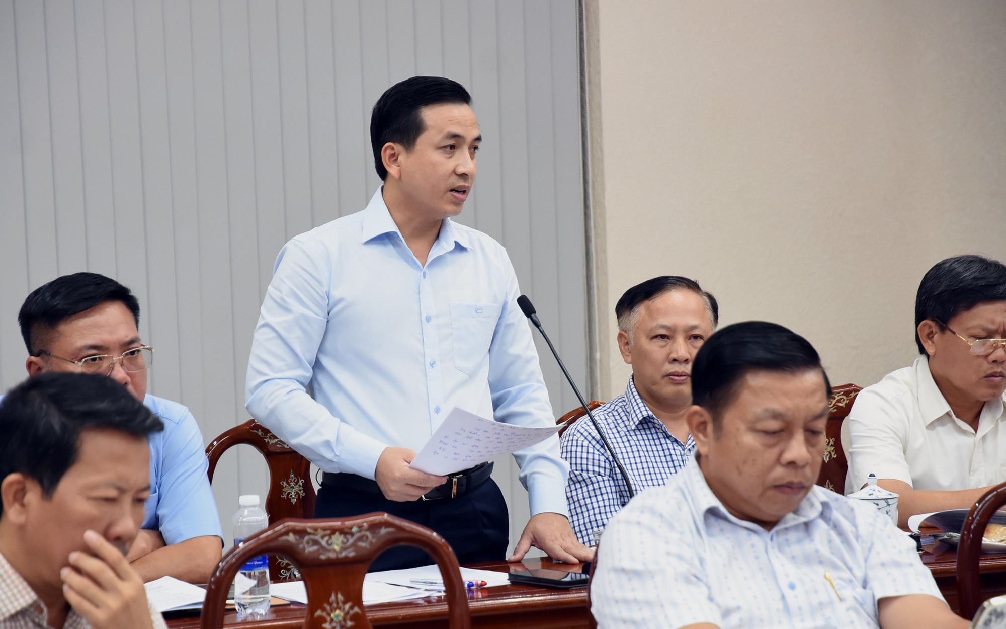 Chủ tịch hội nông dân phường ở Đồng Nai bị dọa giết- Ảnh 2. Dự án cao tốc Biên Hòa - Vũng Tàu: Công an điều tra vụ 112 hồ sơ có dấu hiệu chỉnh sửa