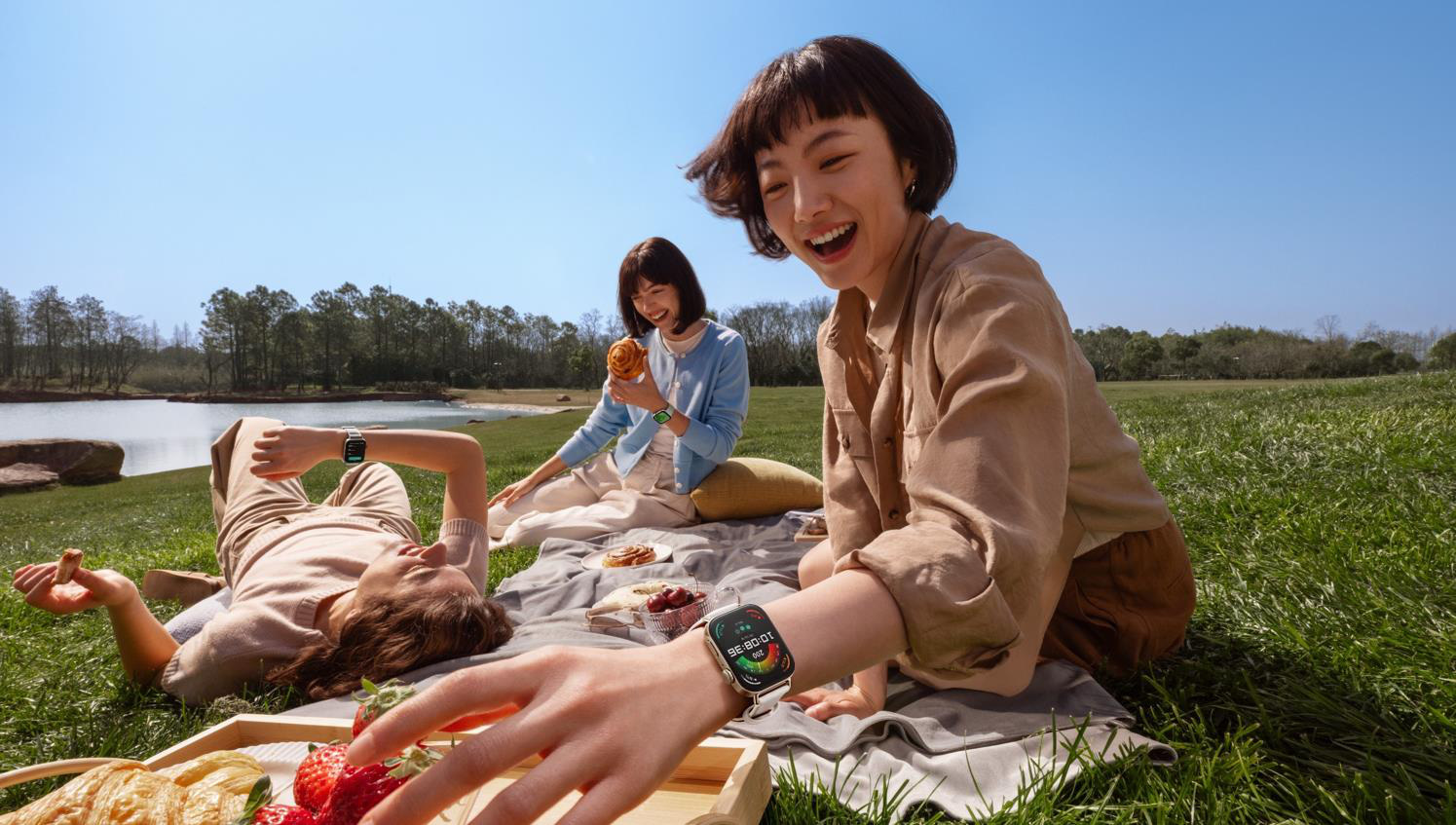 ‘Mảng ghép’ của Huawei trên chặng đường thời trang - công nghệ- Ảnh 3. ‘Mảng ghép’ của Huawei trên chặng đường thời trang - công nghệ- Ảnh 3.