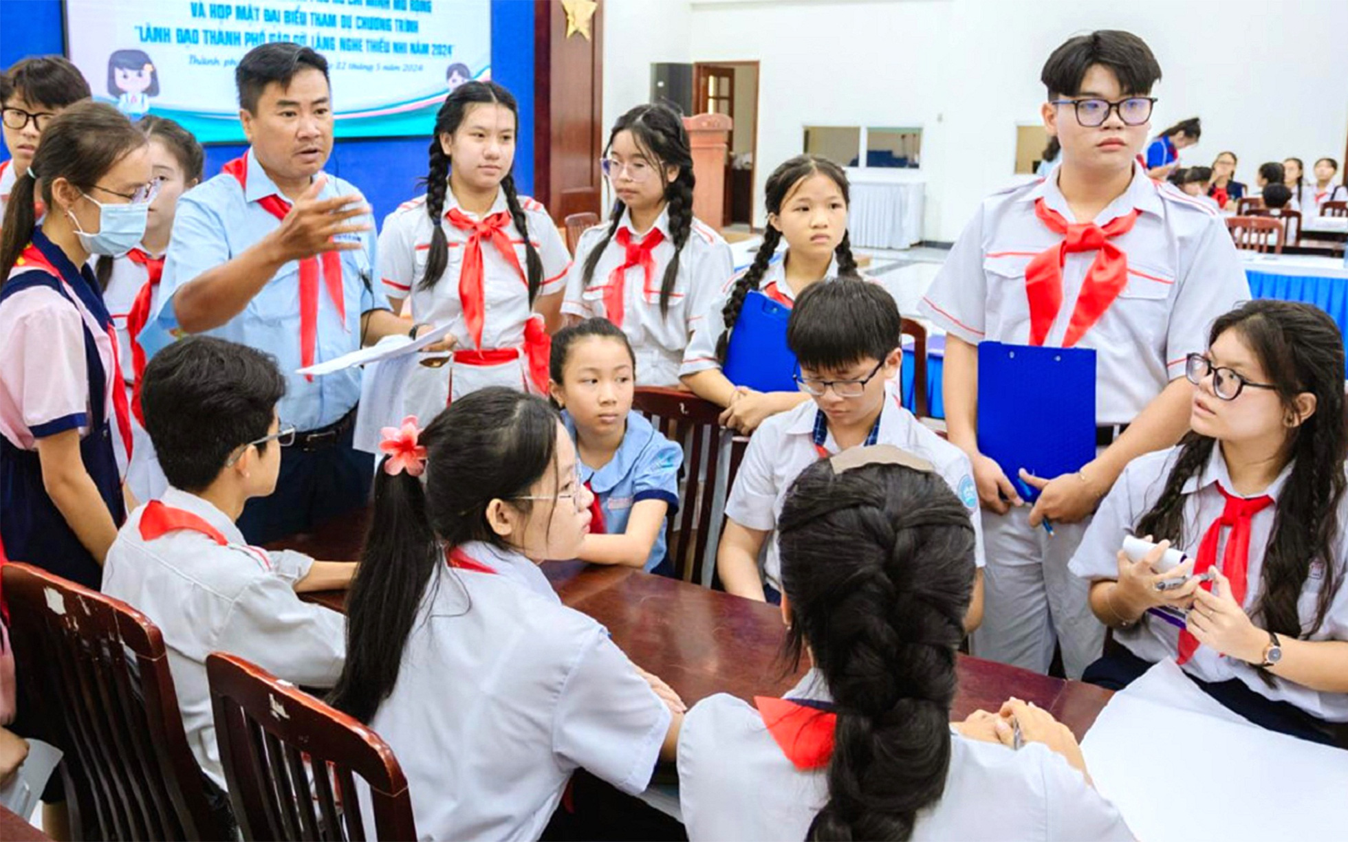 Cần bảo vệ trẻ em trước thông tin xấu, độc trên không gian mạng- Ảnh 4. Khi trẻ em muốn lên tiếng