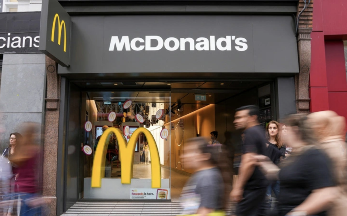 McDonald's thua kiện độc quyền nhãn hiệu bánh mì kẹp Big Mac ở EU- Ảnh 2. McDonald