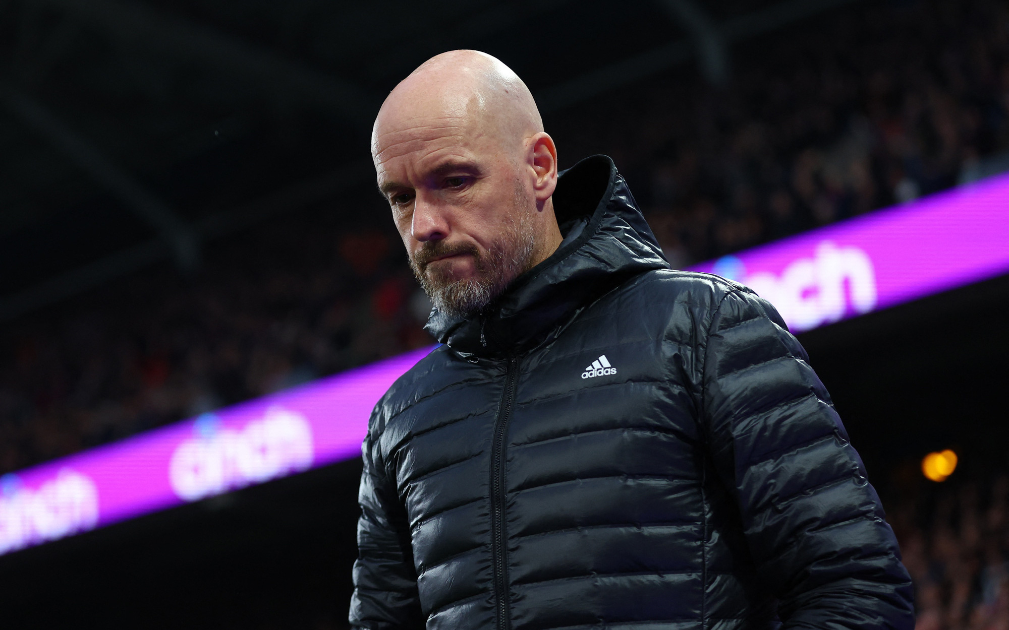 Cổ động viên Man United đòi sa thải Ten Hag sau trận thua thảm họa