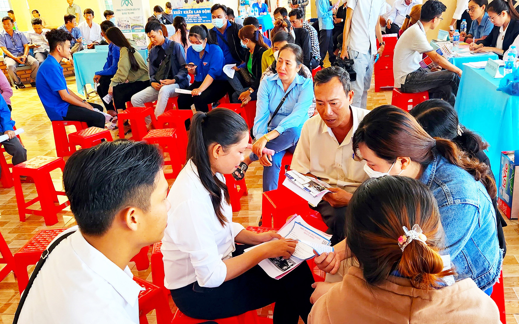 Vì sao người miền Tây ồ ạt 'đi Bình Dương'? - Kỳ 3: Ước gì tỉnh mình có nhiều nhà máy!- Ảnh 4. Vì sao người miền Tây ồ ạt