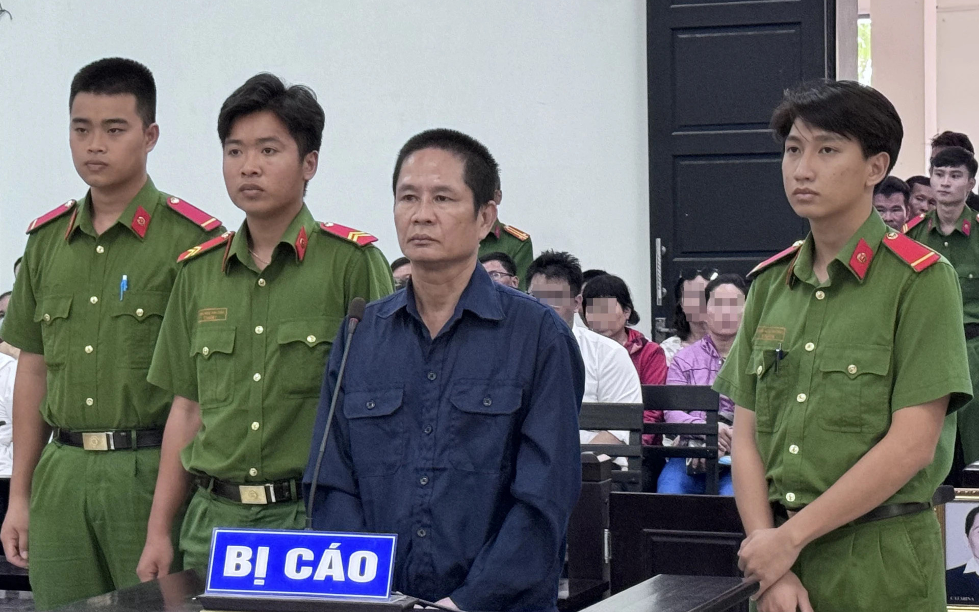 8 nhân viên ngân hàng nhập viện nghi ngộ độc khí CO- Ảnh 3. Án tử hình cho người chồng dùng khí CO giết vợ và 3 con ruột